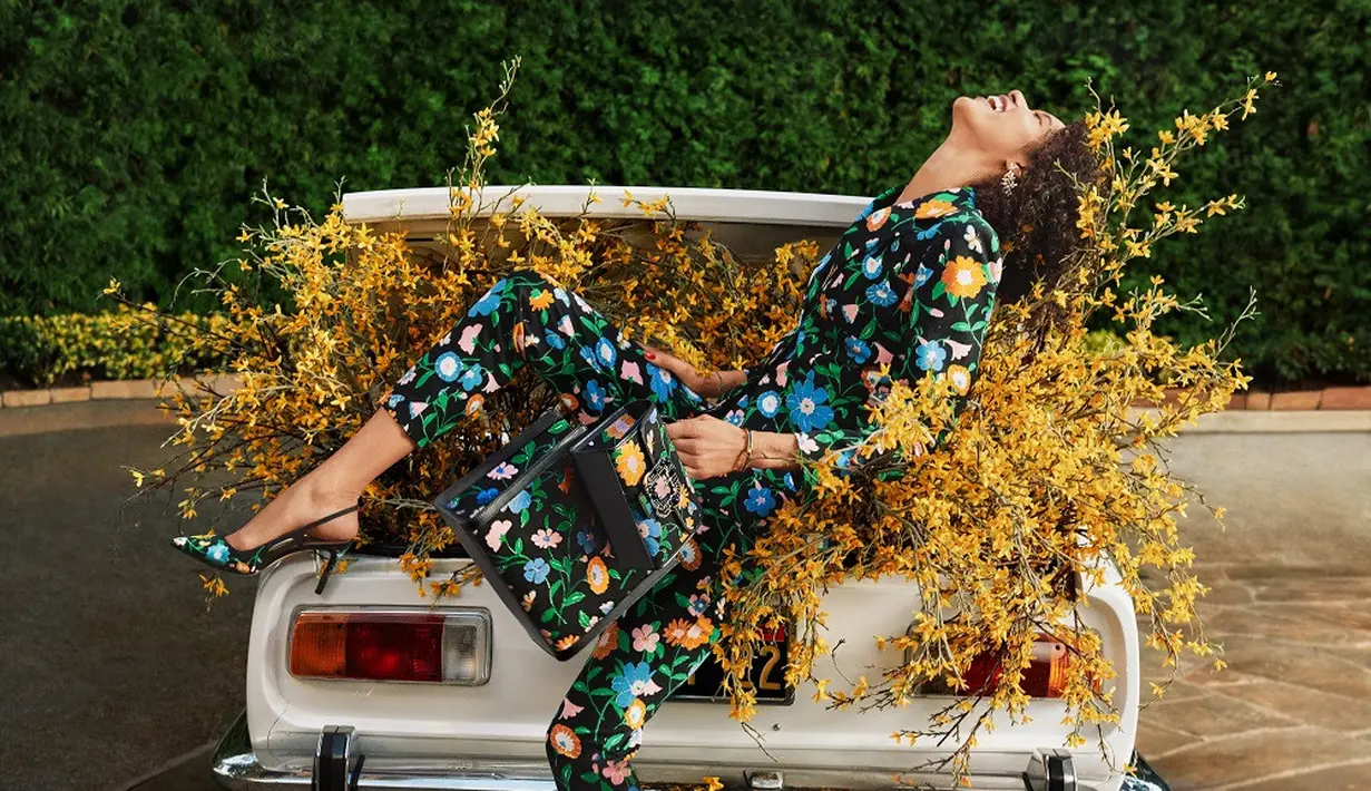 Koleksi Musim Semi 2022 ini sudah tersedia di seluruh butik Kate Spade New York atau dapat mengunjungi website katespade.co.id untuk berbelanja.  (Dok/Kate Spade New York).