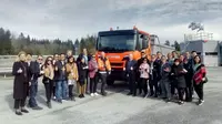 Konsumen United Tractors di fasilitas pengetesan Scania. (Septian/Liputan6.com)