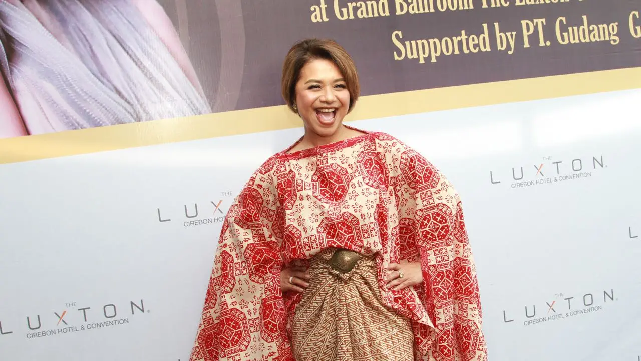 Ruth Sahanaya
