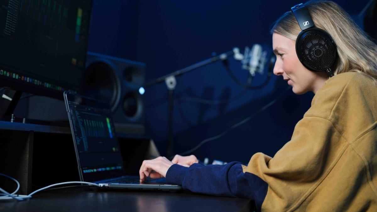 Sennheiser, dari Bengkel Desa Jadi Ikon Audio Mewah Dunia
