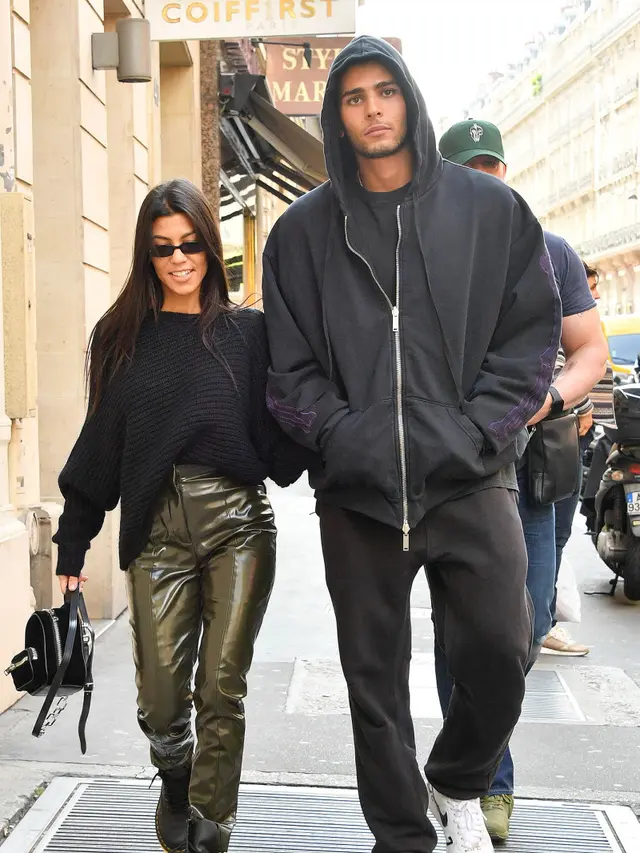 [Bintang] Kourtney Kardashian - Younes Bendjima