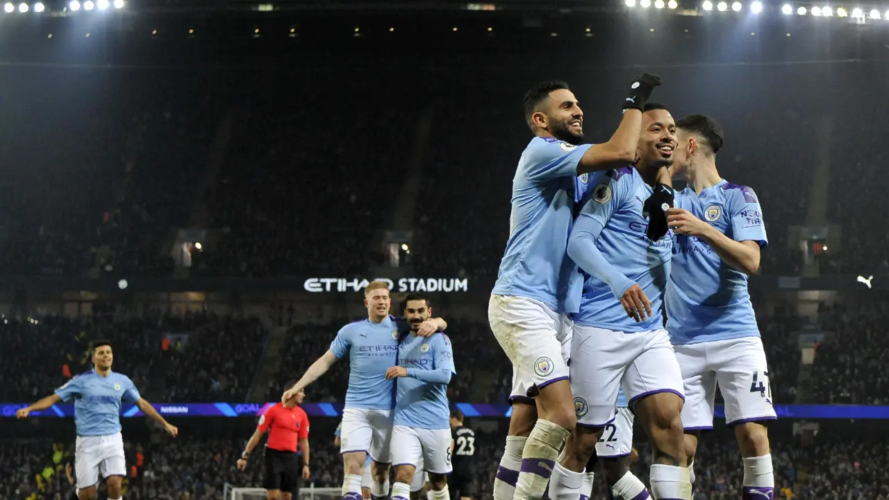 Hasil Liga Inggris: Manchester City Hadiahi Ancelotti Kekalahan Pertama di Everton