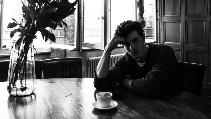 [Bintang] Shawn Mendes