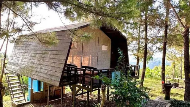 Berkemah di Bukit Lintang Sewu (IG bukitlintangsewu)
