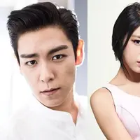 Wajah selebriti dalam boneka. 