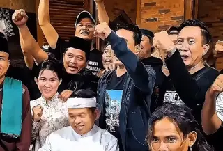 Dedi Mulyadi Bertemu Botok Pati Cs (Tangkapan Layar Instagram Dedi Mulyadi)