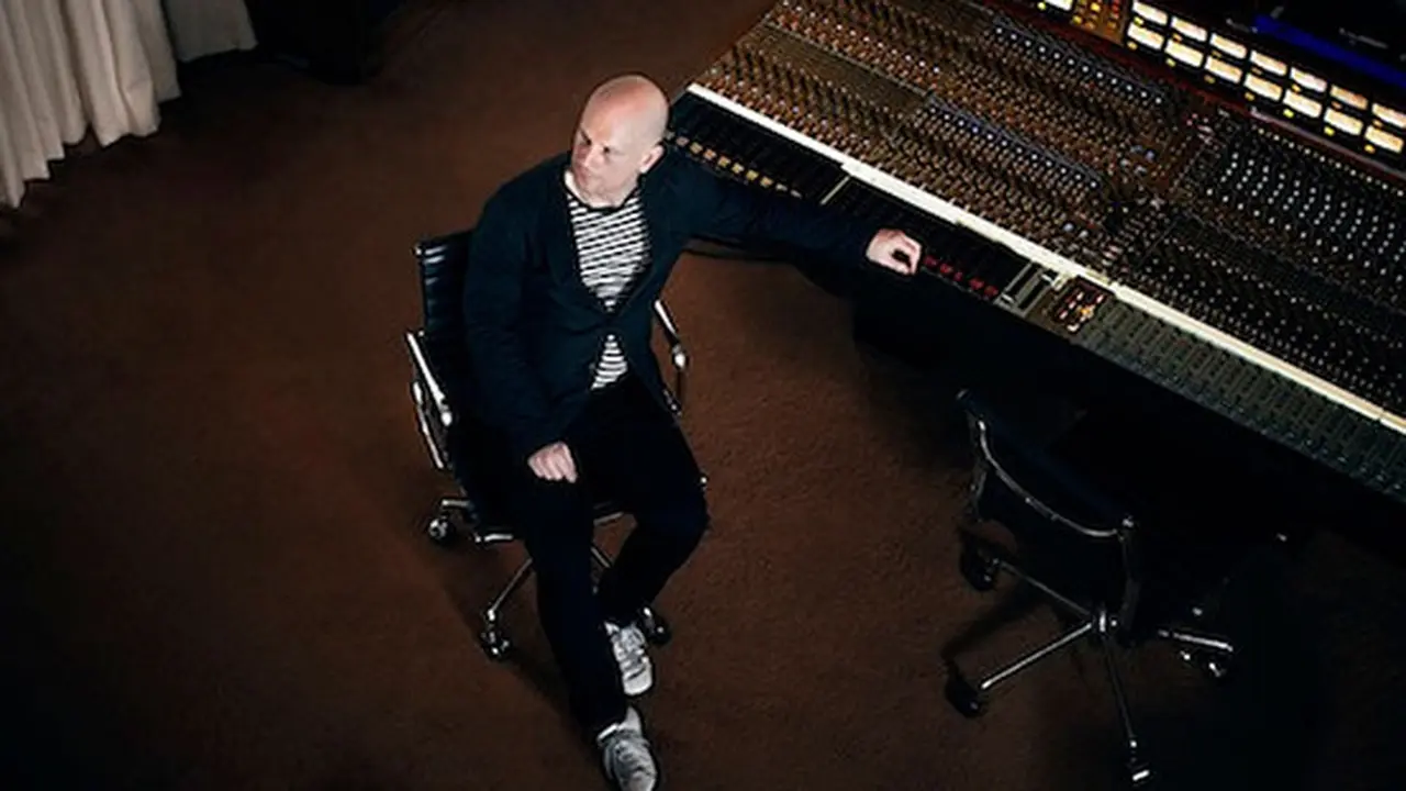 Drummer Radiohead Sambut Musim Gugur dengan Album