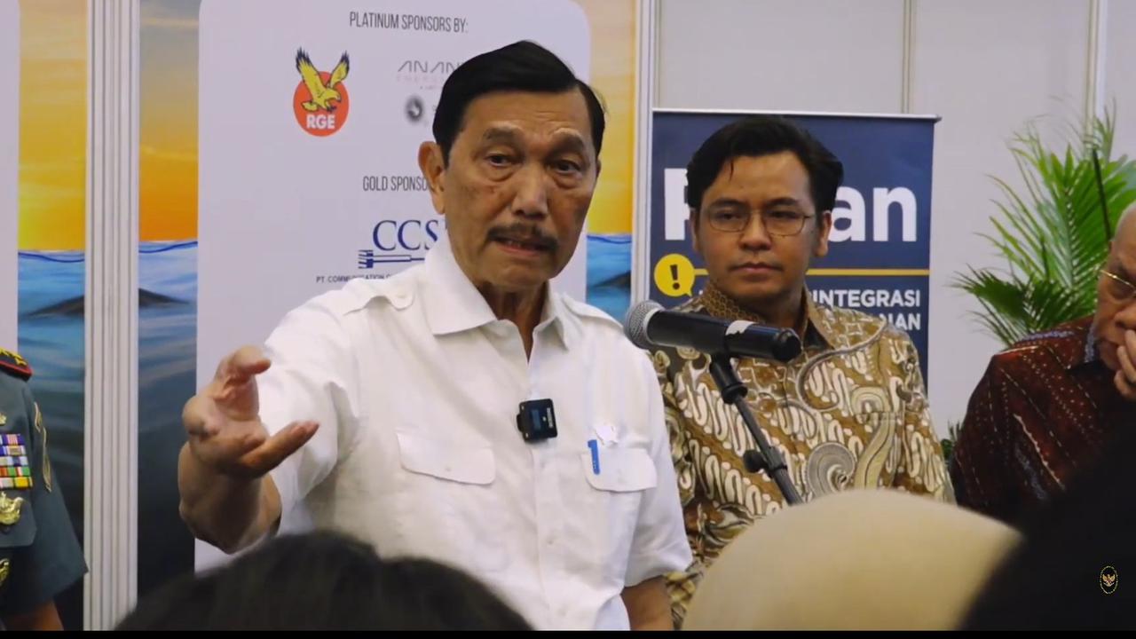 Masyarakat yang Tidak Bayar Pajak Tak Bisa Urus Paspor Hingga SIM