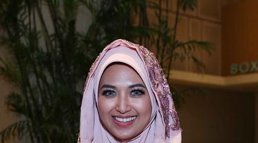 Sylvia Fully Belajar Logat Makassar Demi Harim Di Tanah Haram News Entertainment Fimela Com