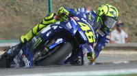 Pembalap Movistar Yamaha, Valentino Rossi mulai menatap balapan MotoGP Austria 2018 di Sirkuit Red Bull Ring. (Michal CIZEK / AFP)