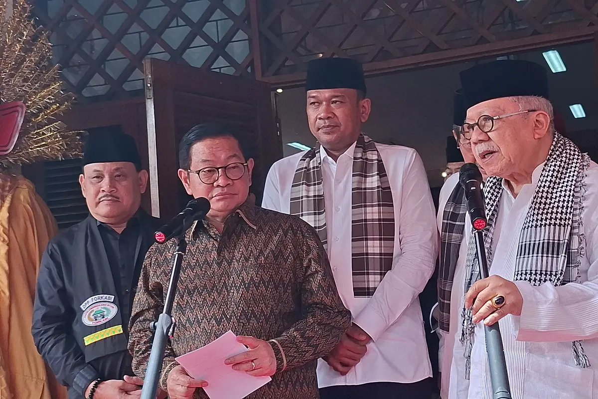 Gubernur DKI Jakarta Pramono Anung bersama Fauzi Bowo.