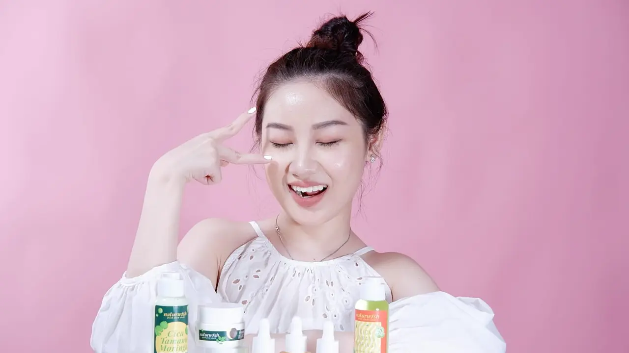Diary Fimela: Hempas Insecurity dengan Merawat Diri, Naturwish Hadirkan Skincare Berbahan Alami