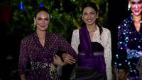 Luna Maya dan Mikha Tambayong saat menghadiri Istana Berbatik, di Istana Negara, Jakarta, pada 1 Oktober 2023. (Tangkap Layar YouTube Sekretariat Presiden)
