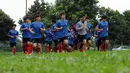 Jelang berlaga di kualifikasi Grup H Piala Asia 2016, timnas Korea Selatan U-23 melakukan sesi latihan perdana di Lapangan C Senayan, Jakarta, Minggu (21/3/2015). (Liputan6.com/Helmi Fithriansyah)