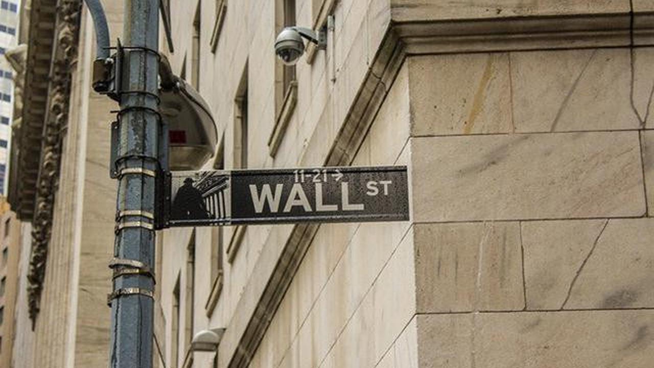 Bonus Karyawan Wall Street Sentuh Rekor pada 2025