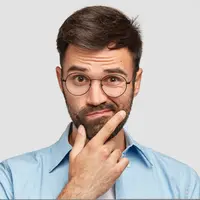 ilustrasi pria berkacamata/photo created by wayhomestudio - www.freepik.com