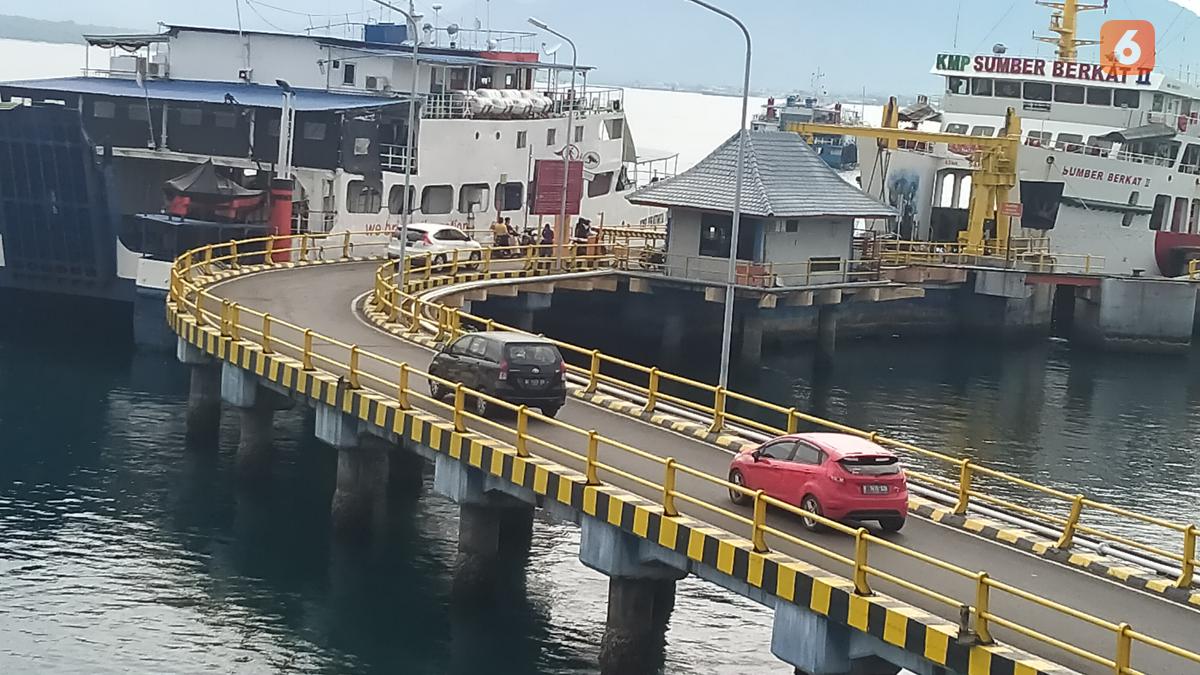 Pelabuhan Ketapang Siapkan 48 Armada Kapal untuk Mudik Lebaran 2022