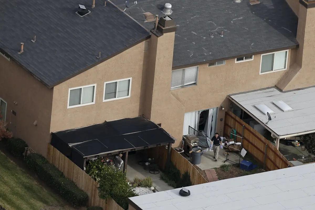 Bahan Peledak Ditemukan di Rumah Penembak Massal California