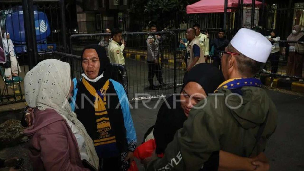 3.135 Jemaah Haji Makassar Tiba di Tanah Air, Kloter 8 Pinrang Mendarat Selamat