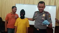 Belum sempat gunakan sabu, bapak tiga anak itu keburu ditangkap polisi. (Liputan6.com/Dhimas Prasaja)