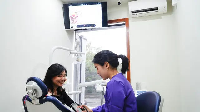 Ilustrasi pemeriksaan gigi rutin. (Foto: Dok. Tim Smile Dental)