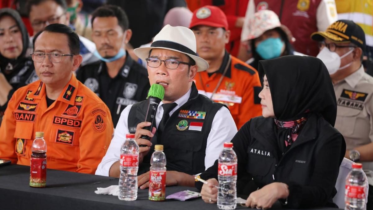Jawa Barat Siaga Satu Bencana Banjir dan Longsor, Ini Pesan Ridwan Kamil - Vimarsana News