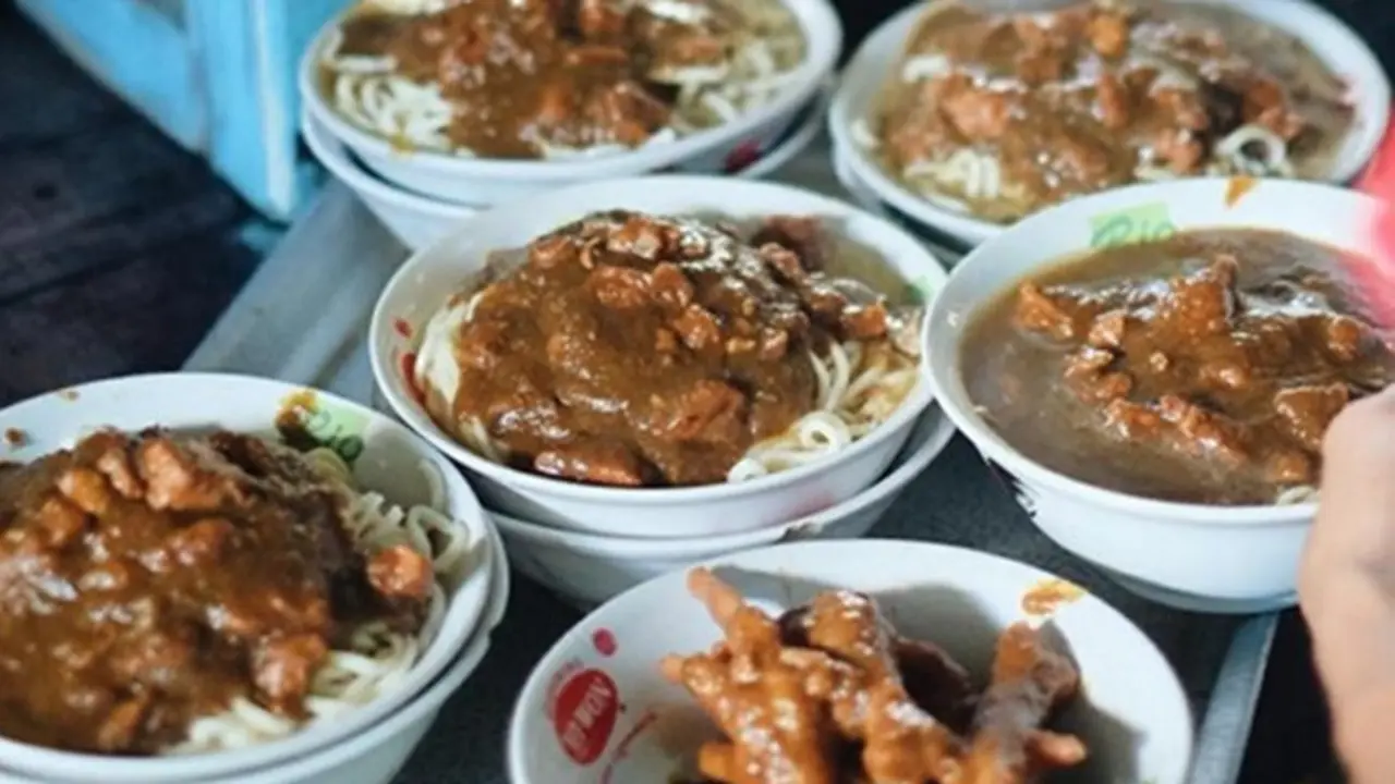 Mie Ayam Bu Tumini