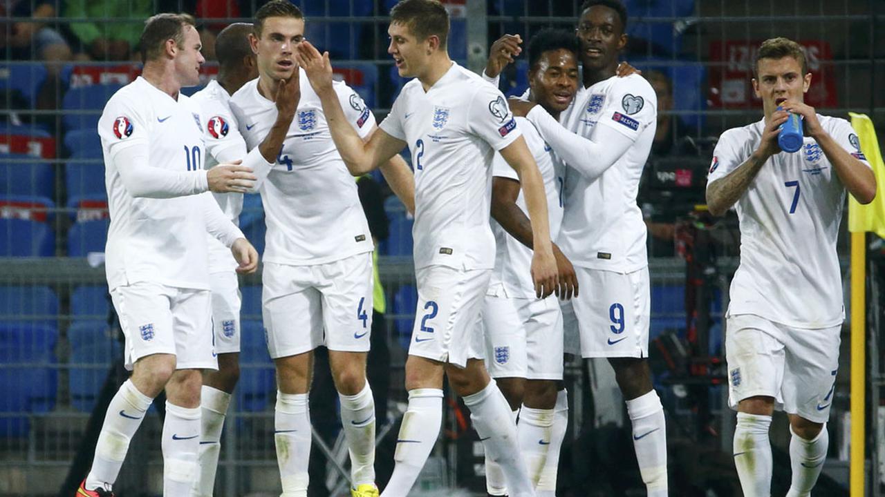 Tekuk Swiss, Inggris Raih Kemenangan Perdana