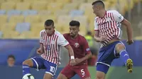 Timnas Paraguay bermain imbang  1-1 melawan Qatar pada laga Grup B Copa America 2019, di Stadion Maracana, Rio de Janeiro, Senin (17/6/2019) pagi WIB. (AFP/Carl De Souza)