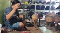 Cara Membuat Blangkon Khas Perajin Jogja, Tonjolkan Ciri Khas Budaya Jawa