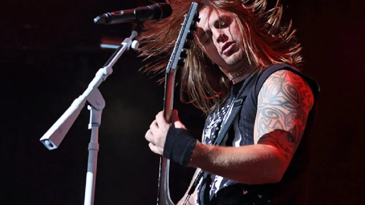 Bullet For My Valentine Hajar Fans dengan Single Baru
