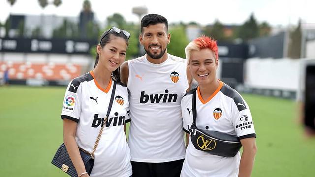FOTO: Potret Keseruan Perjalanan Baim dan Paula di Valencia