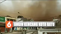 Hingga kini, sudah ada 1.200 warga yang mengungsi. Para pengungsi menempati lima posko pengungsian yang disediakan pemerintah daerah setempat.