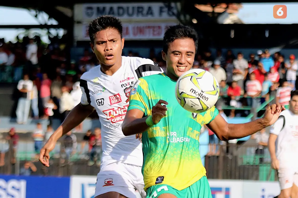 Madura FC vs Madura United