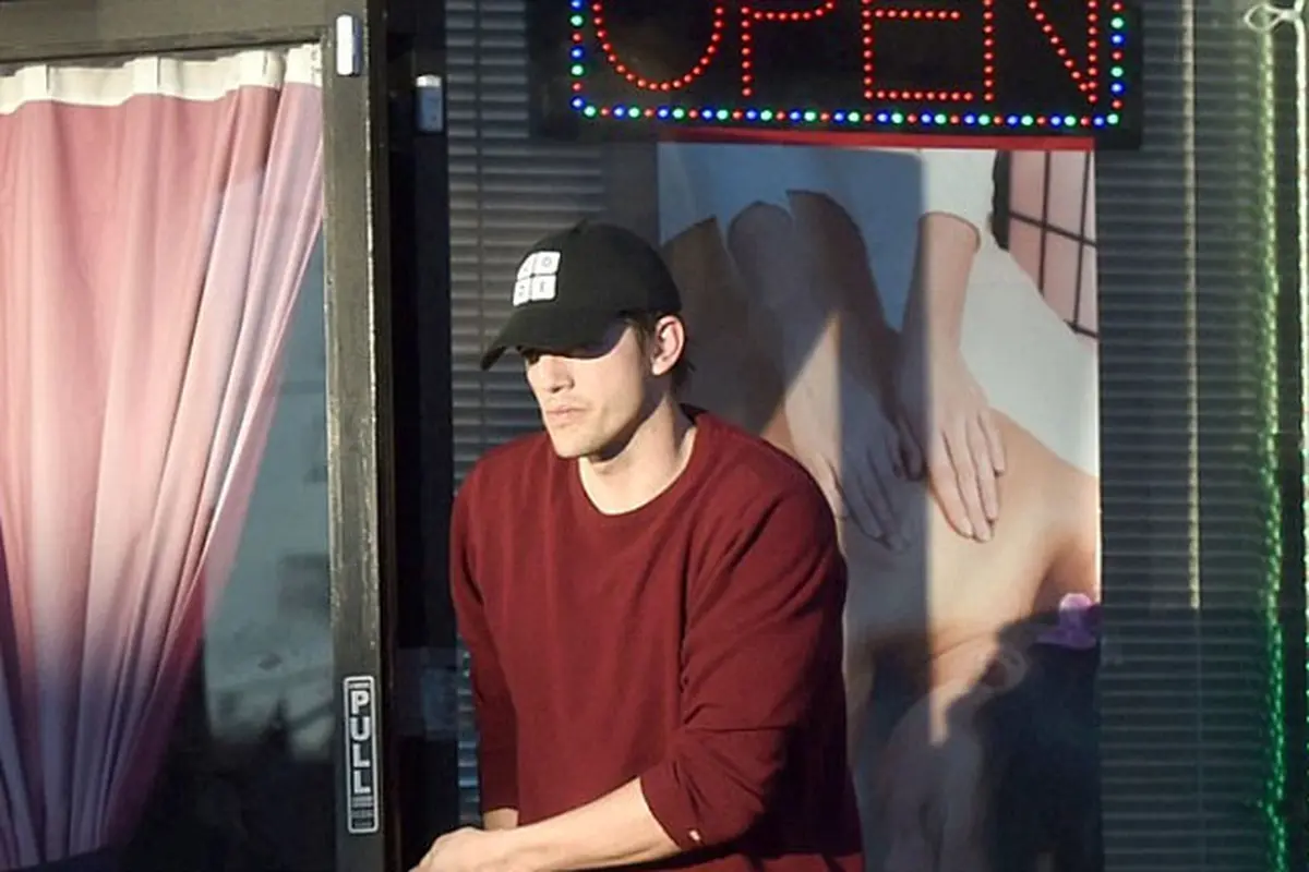 Ashton Kutcher