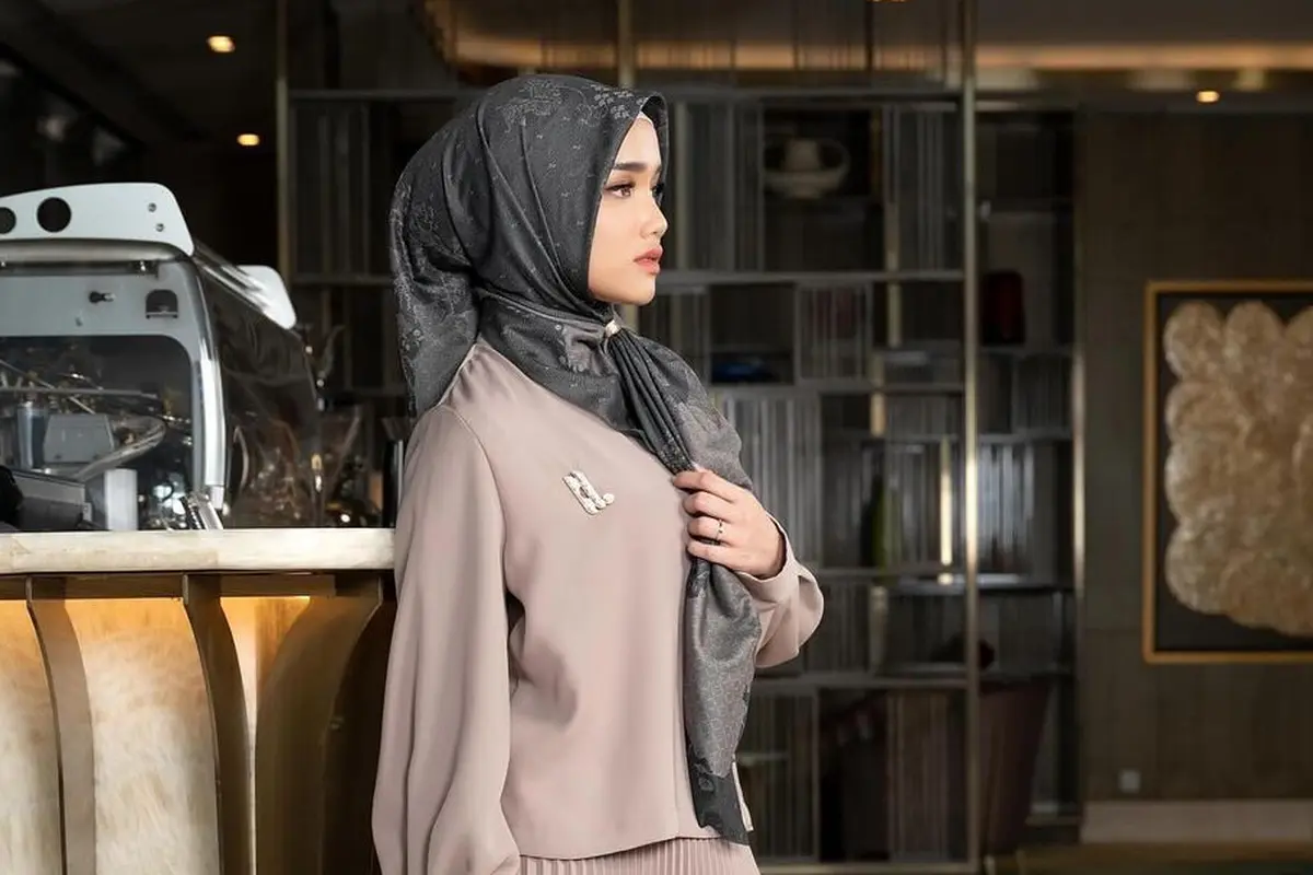 Sarimbit baju Lebaran keluarga Fuji
