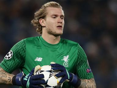 Penampilan kurang memuaskan Loris Karius di Liga Champions menjadi satu alasan Liverpool untuk melepas kiper asal Jerman tersebut pada bursa transfer 2018. (AFP/Isabella Bonotto)