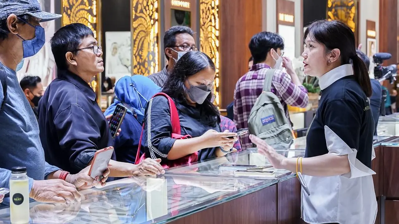 CMK Resmikan Gerai ke-100 melalui The Palace Jeweler Pakuwon Mall Surabaya