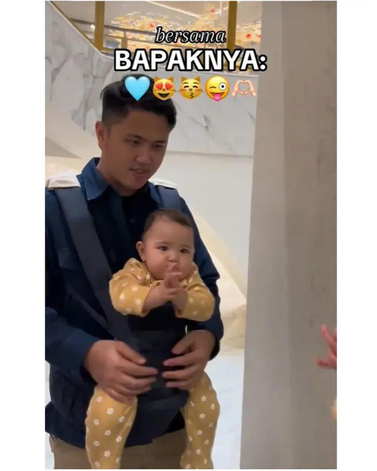 6 Potret Beda Ashilla Eks Blink Vs Suami saat Momong Anak, Mama Muda Relate