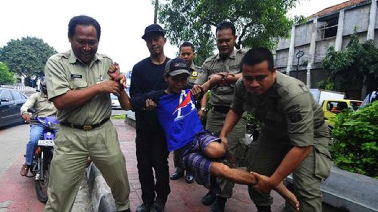 Pengemis di Aceh punya paspor, emas dan uang jutaan