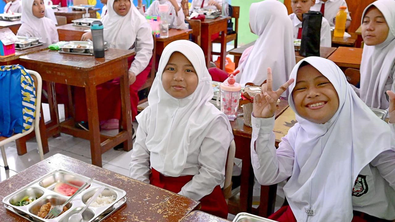 prabowo cek makan bergizi gratis di jakarta timur