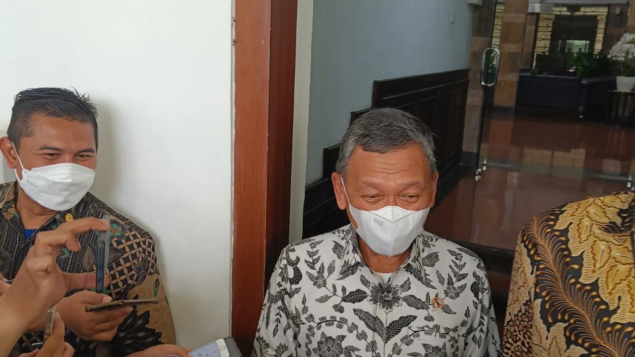 Untuk itu, pemerintah saat ini tengah melakukan harmonisasi aturan melalui revisi Peraturan Pemerintah (PP) Nomor 96 Tahun 2021 tentang Pelaksanaan Kegiatan Usaha Pertambangan Mineral dan Batu Bara.