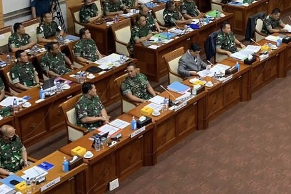 Kepala Staf Angkatan Darat (KASAD) Jenderal TNI Dudung Abdurachman terlihat hadir bersama Panglima TNI Jenderal Andika Perkasa