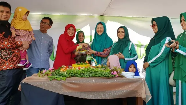 [Bintang] Oki Setiana Dewi