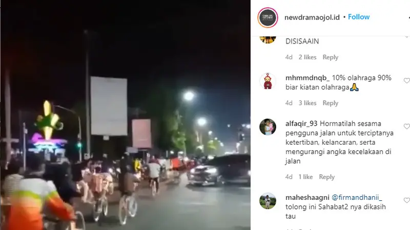 Terlihat, puluhan pesepeda menerobos lampu lalu lintas dan meminta pengguna jalan lain berhenti.
