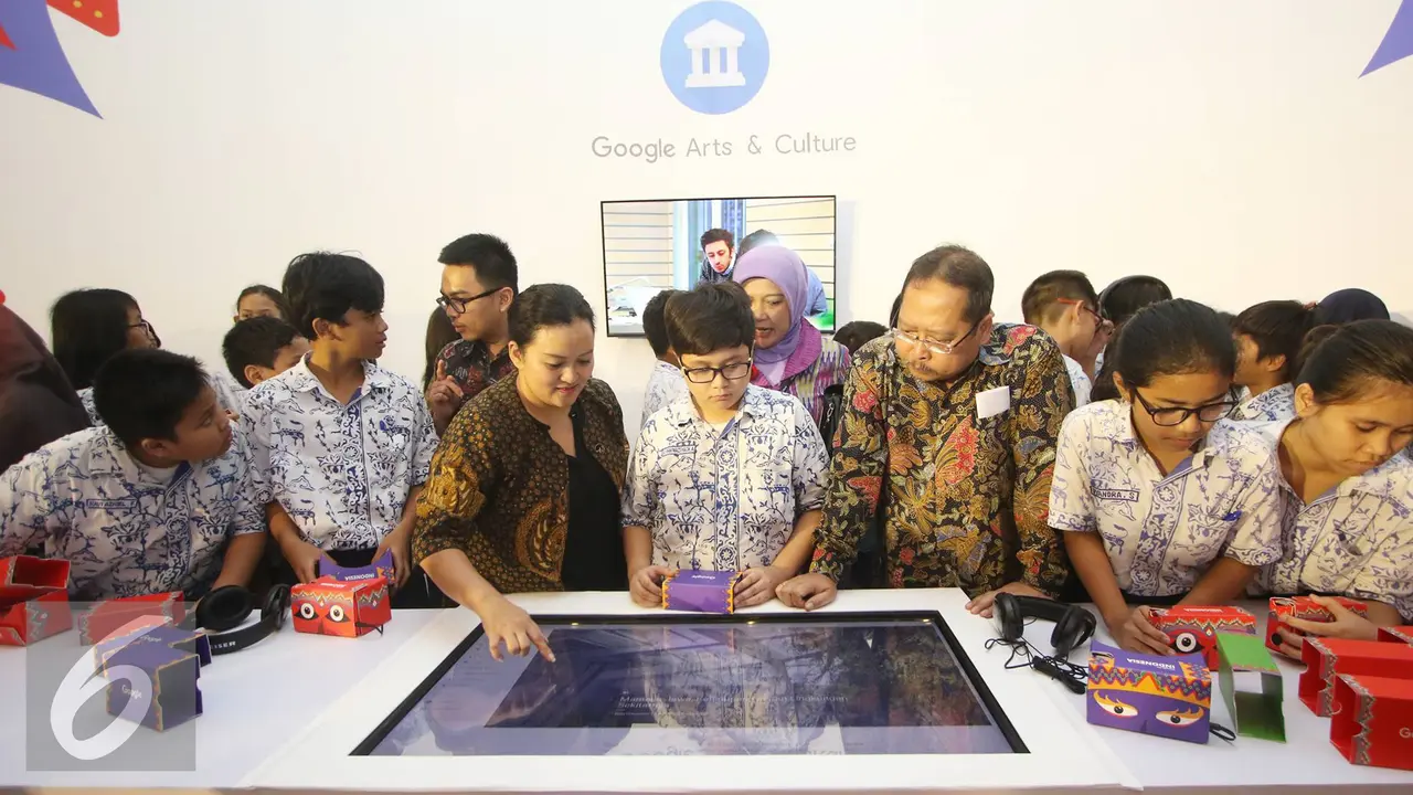 Cara Baru Nikmati Keindahan Kain Batik Secara Digital