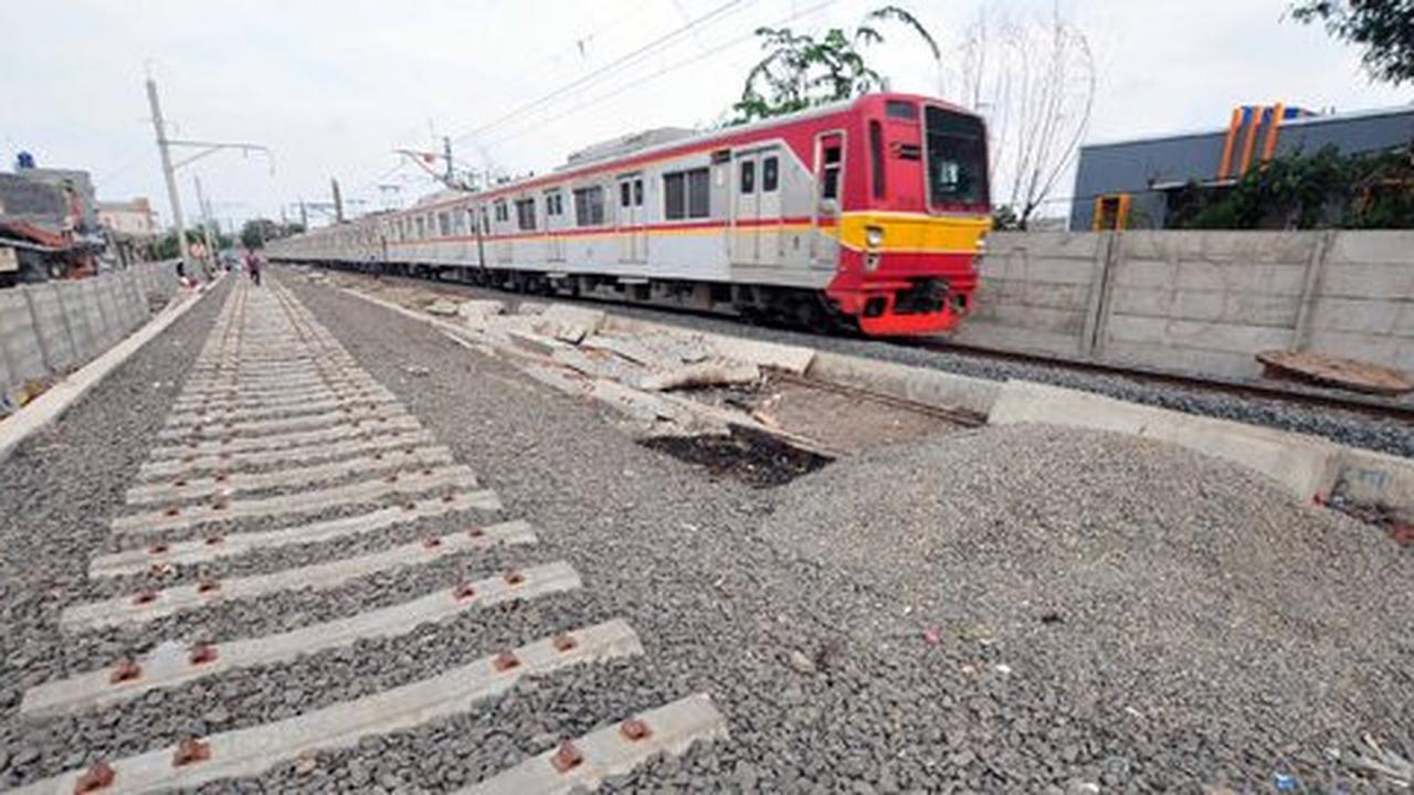 Bos Pelindo II kritik ambisi pemerintah Jokowi-JK bikin jalur kereta