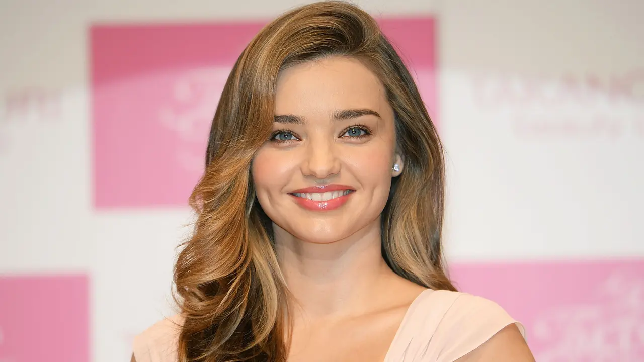 Rahasia Kulit Bayi Miranda Kerr, Hirup Asap Teh Hijau