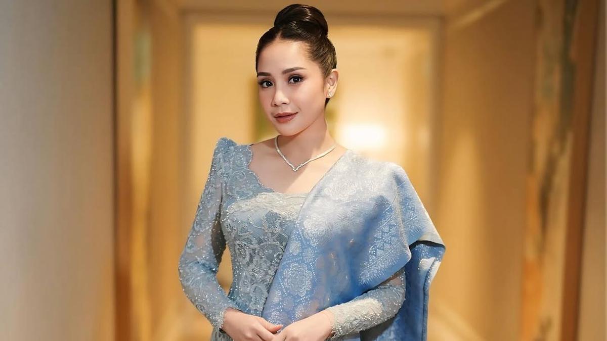 8 Inspirasi Baju Kondangan Nuansa Biru dari Public Figure di Pernikahan Putri Zulhas-Zumi Zola, Nagita Slavina hingga Annisa Pohan