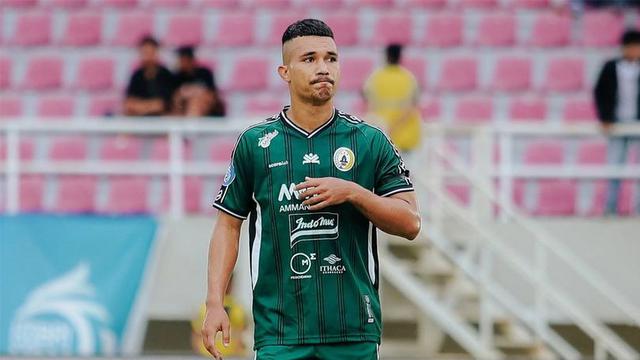 Ekspresi Gustavo Tocantins usai membobol gawang Persebaya Surabaya, Sabtu (11/1/2025) (c) Dok. PSS Sleman